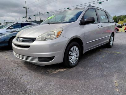 Used 2004 Toyota Sienna CE