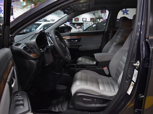 Used 2019 Honda CR-V EX image 18
