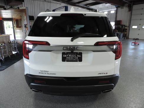 Used 2020 GMC Acadia AWD AT4 image 19