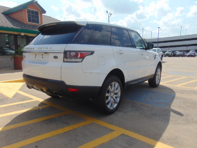 Used 2015 Land Rover Range Rover Sport HSE AWD/4WD image 6