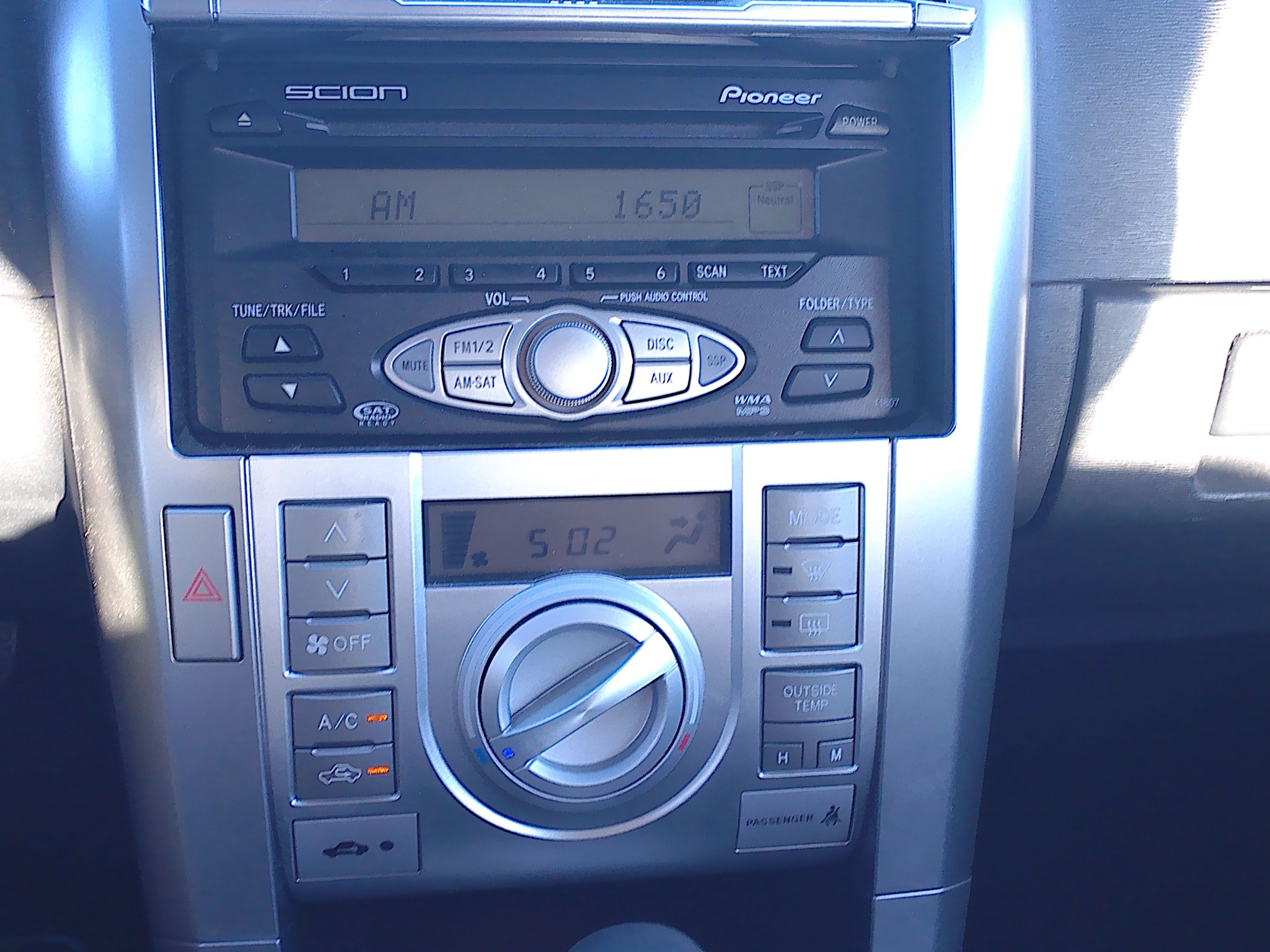 Used 2006 Scion tC FWD image 16