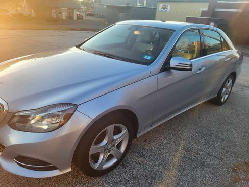 Used 2015 Mercedes-Benz E 350 Luxury image 3