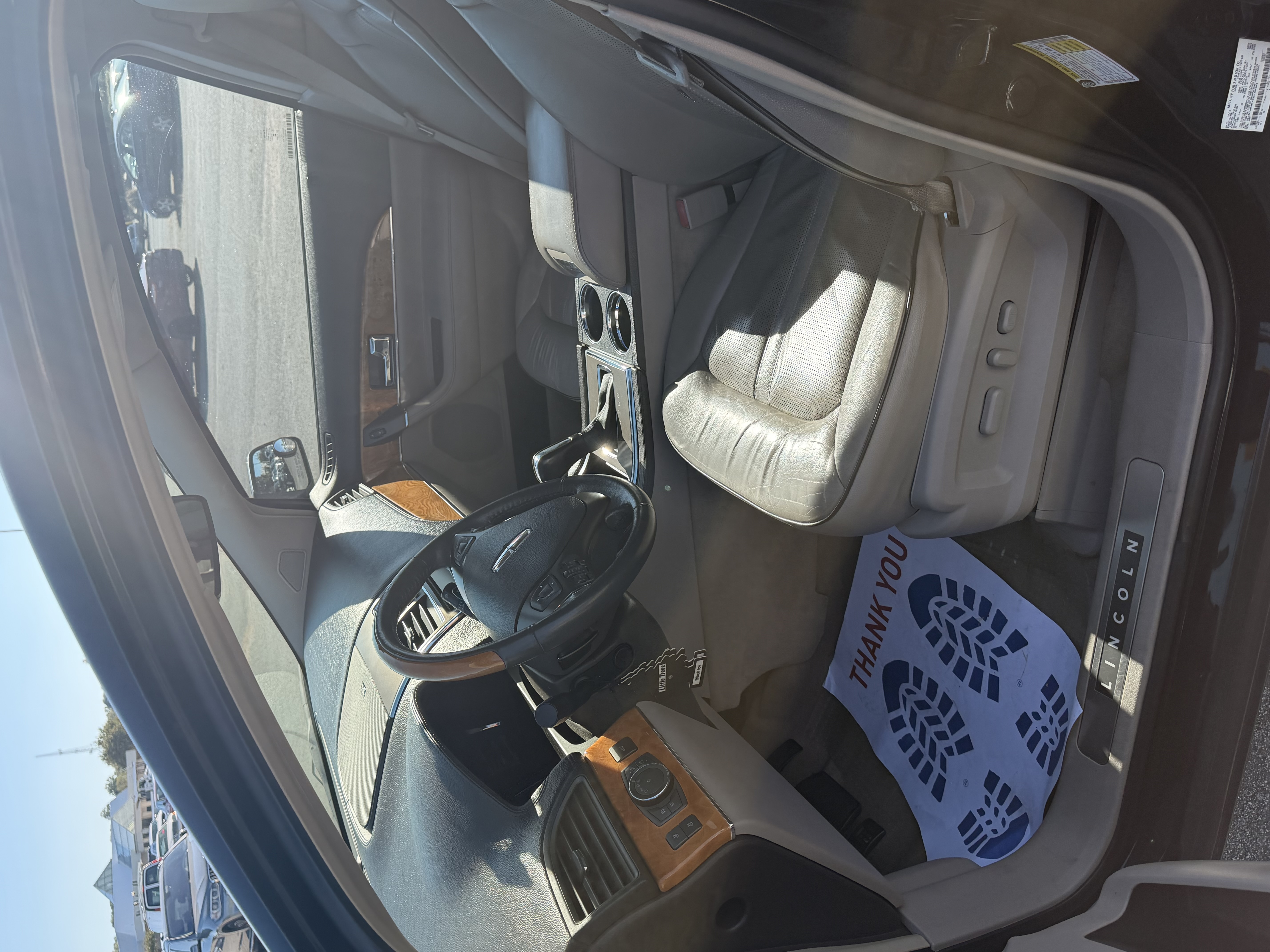 Used 2014 Lincoln MKX AWD image 13