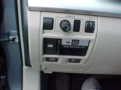 Used 2014 Subaru Legacy 2.5i image 18