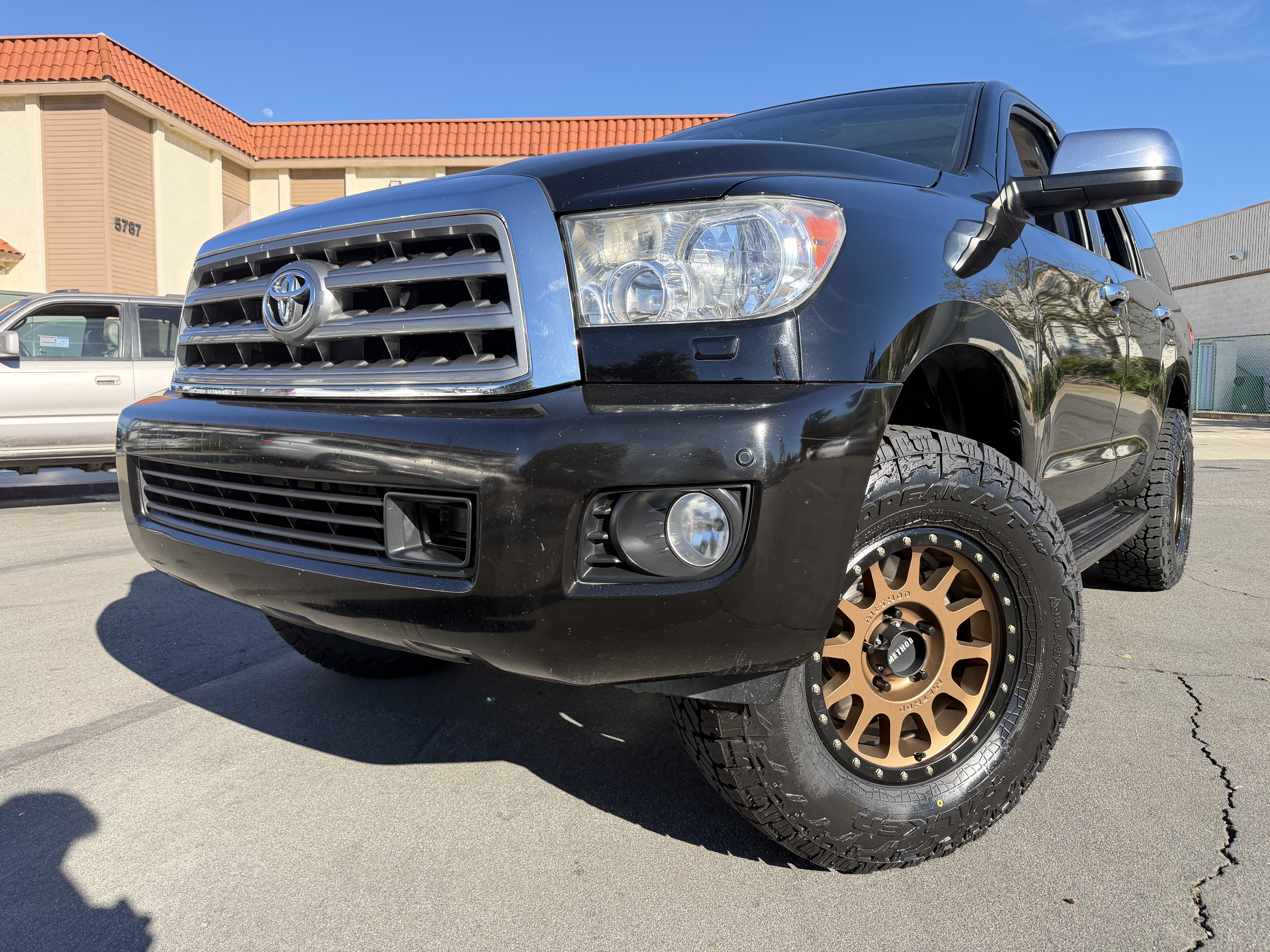 Used 2012 Toyota Sequoia Platinum AWD/4WD image 5