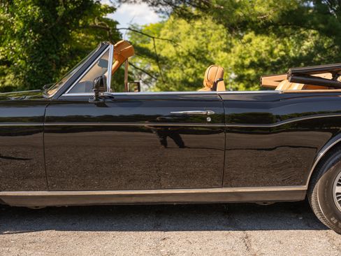 Used 1990 Bentley Continental RWD image 11