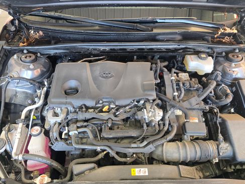 Used 2023 Toyota Camry LE image 40