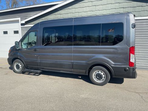 Used 2019 Ford Transit 350 XL image 16