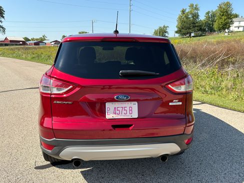 Used 2013 Ford Escape SE image 4