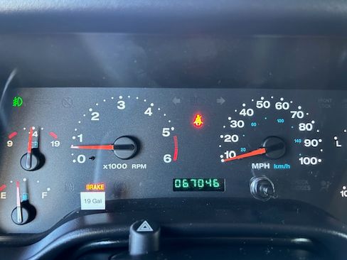 Used 2005 Jeep Wrangler Unlimited Rubicon image 14