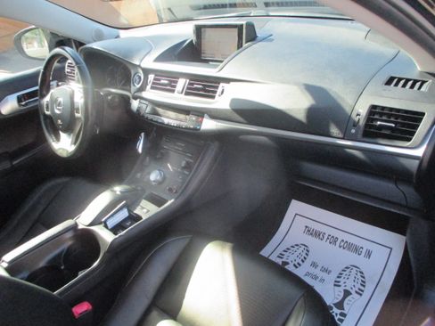 Used 2013 Lexus CT 200h CT 200h Hatchback 4D FWD image 7