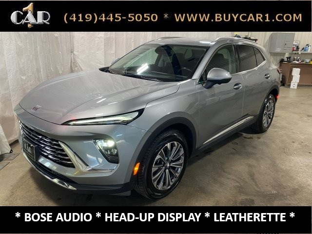 Used 2024 Buick Envision Preferred AWD/4WD image 1