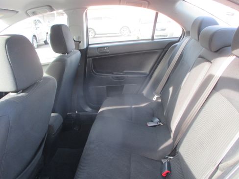 Used 2015 Mitsubishi Lancer ES image 11
