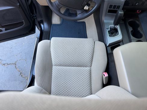 Used 2011 Toyota Tundra 4x4 Double Cab w/ SR5 & TRD image 26