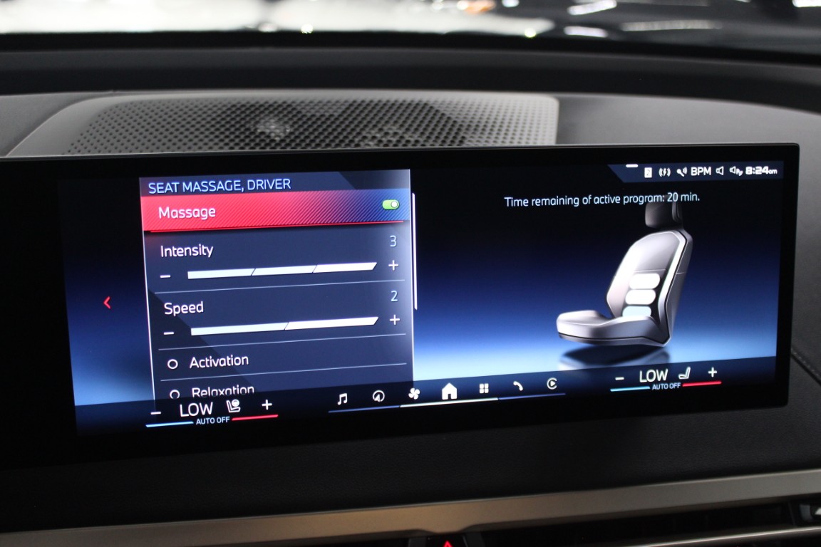 Used 2024 BMW iX M60 AWD/4WD image 34
