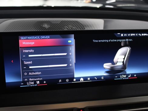 Used 2024 BMW iX M60 AWD/4WD image 34