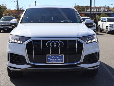 Used 2021 Audi Q7 3.0T Prestige image 3