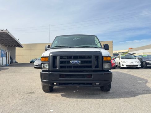 Used 2008 Ford E-150 and Econoline 150 XL image 12