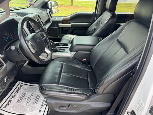 Used 2020 Ford F150 Lariat image 22