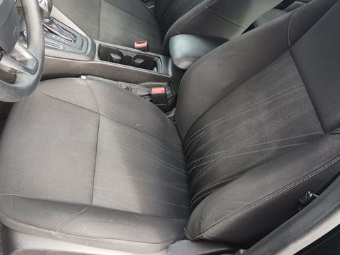 Used 2016 Ford Focus SE image 7