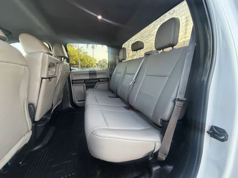 Used 2019 Ford F350 XLT image 17