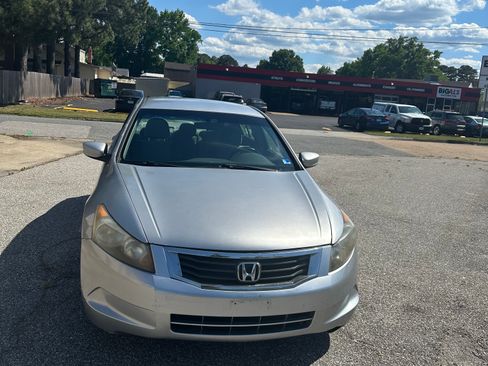 Used 2009 Honda Accord LX Sedan image 9