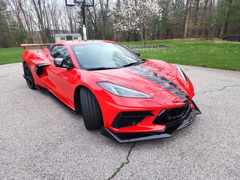 Used 2021 Chevrolet Corvette Stingray 3LT image 2