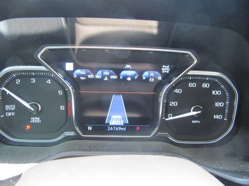 Used 2021 GMC Yukon 4WD Denali image 18
