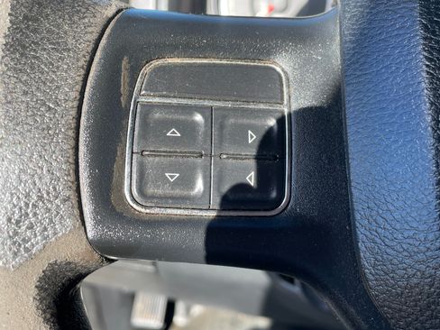 Used 2016 RAM 5500 image 11