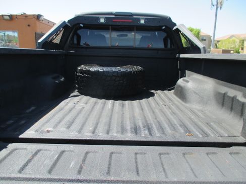 Used 2004 Ford F350 4x4 Crew Cab Super Duty image 14