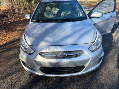Used 2017 Hyundai Accent SE image 28