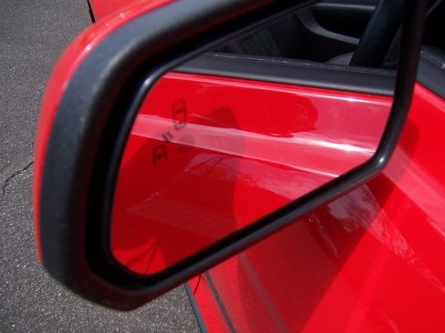 Used 2020 Ford Mustang GT Convertible RWD image 13