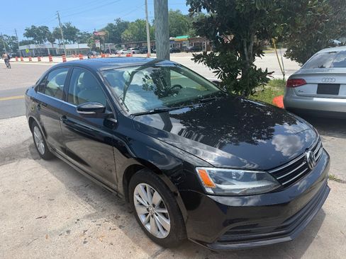 Used 2015 Volkswagen Jetta SE Sedan FWD image 1