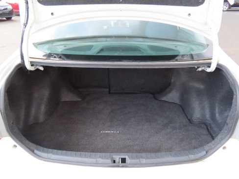 Used 2013 Toyota Corolla S image 16