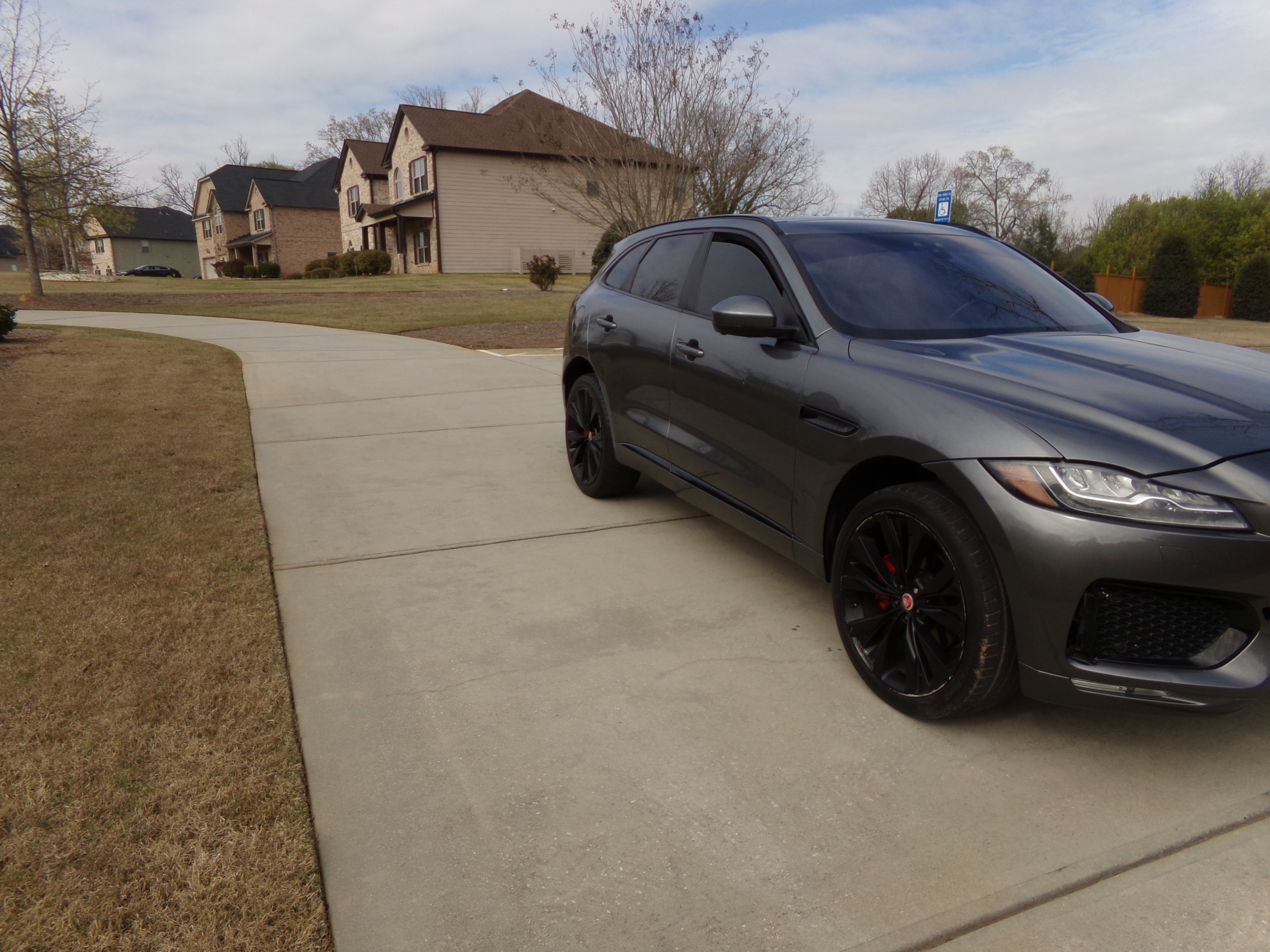 Used 2019 Jaguar F-PACE S AWD/4WD image 7