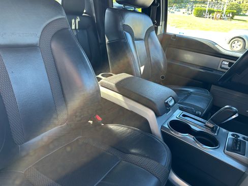 Used 2010 Ford F150 Raptor image 14