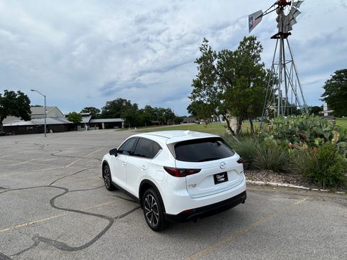 Used 2022 MAZDA CX-5 AWD 2.5 S w/ Premium Plus Pkg image 5