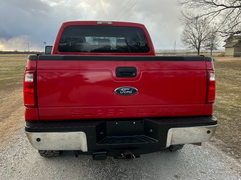 Used 2014 Ford F250 XLT image 5
