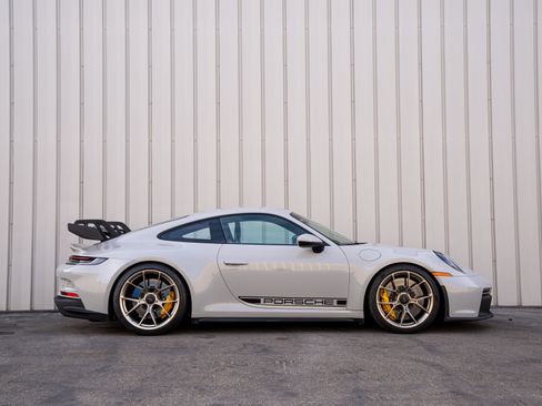 Used 2022 Porsche 911 GT3 image 9