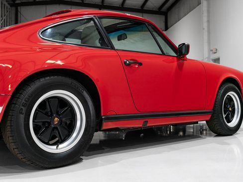 Used 1987 Porsche 911 Carrera image 23