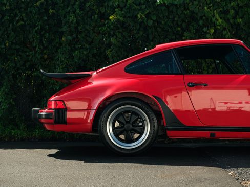 Used 1988 Porsche 911 Carrera image 11