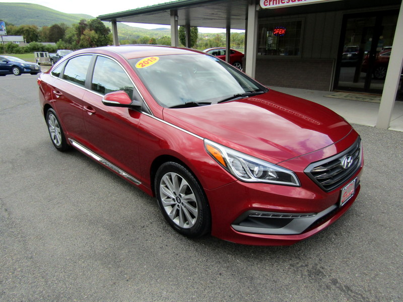 Used 2015 Hyundai Sonata Sport FWD image 2