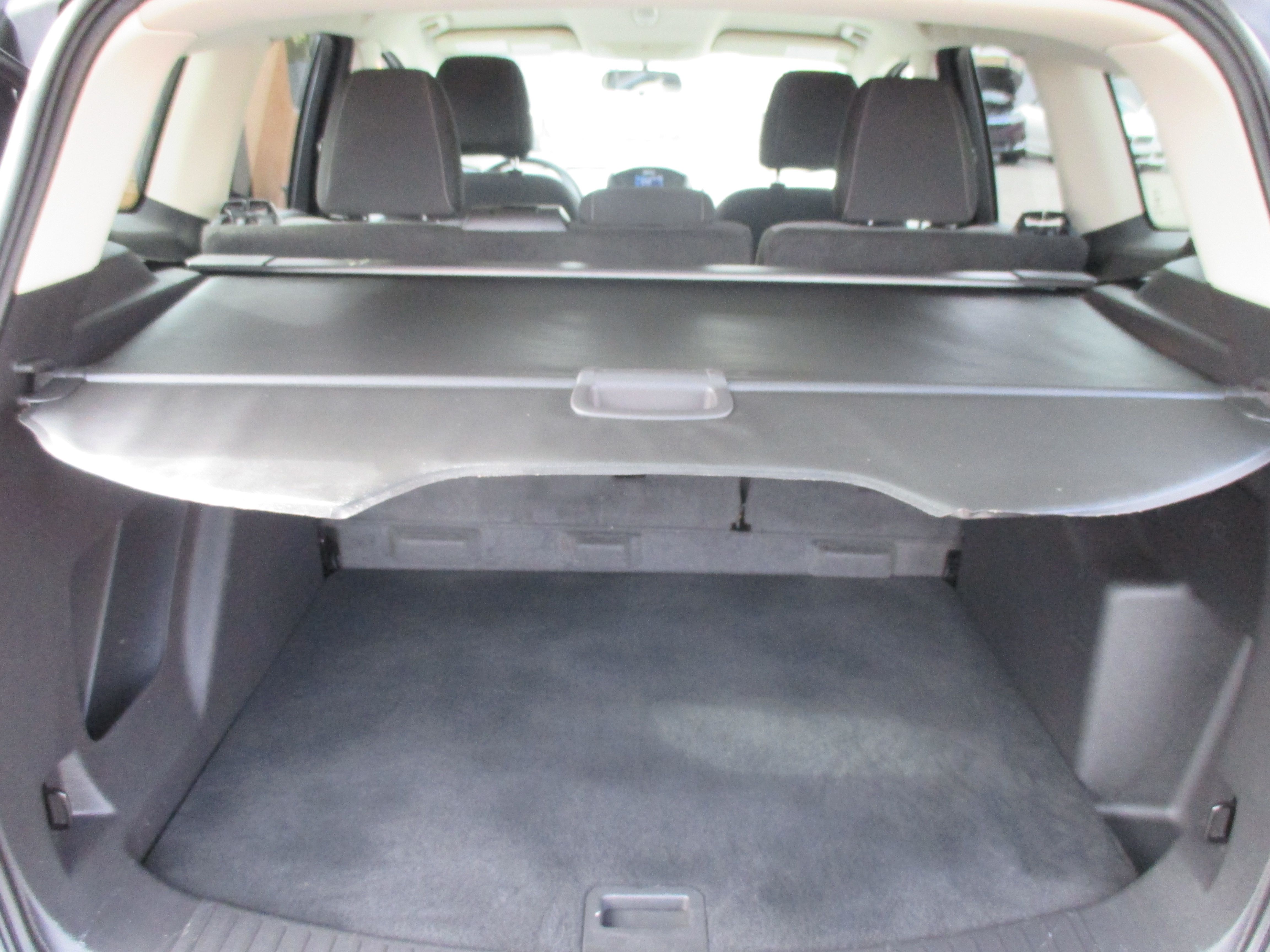 Used 2013 Ford Escape SE Sport Utility 4D FWD image 10