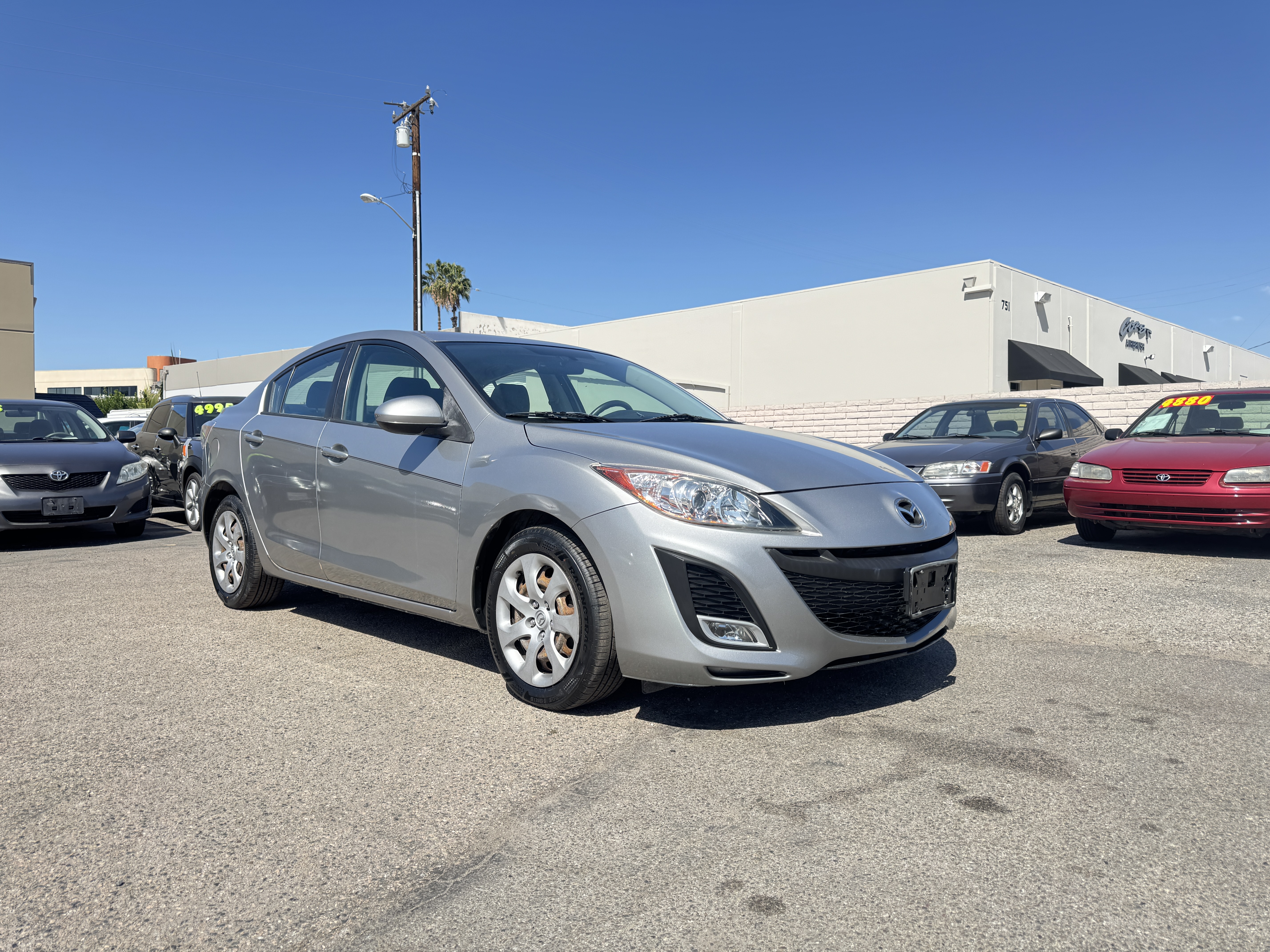 Used 2011 MAZDA MAZDA3 i Sport Sedan FWD image 11