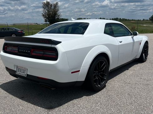 Used 2023 Dodge Challenger SRT Hellcat RWD image 7