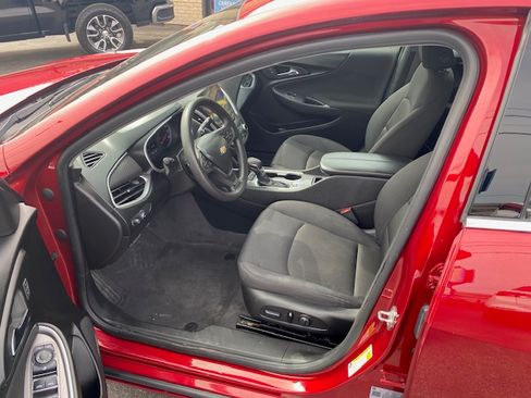 Used 2023 Chevrolet Malibu LT image 13