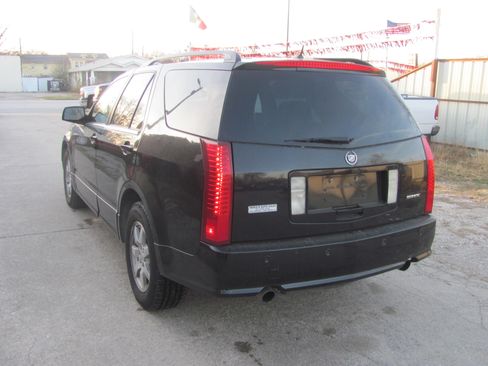 Used 2007 Cadillac SRX image 3