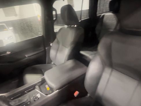 Used 2024 Lexus GX 550 image 20