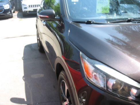 Used 2016 Kia Sorento AWD EX image 3