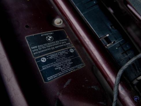 Used 1991 BMW M5 image 57